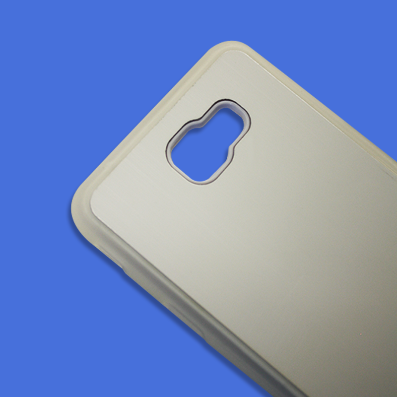 Vidéo qui présente la fabrication d'une coque 2D TPU